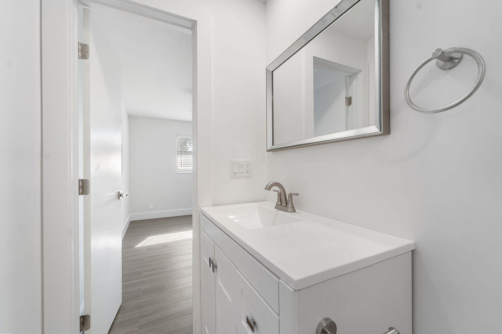 4317 Birdwood Street - Photo 8