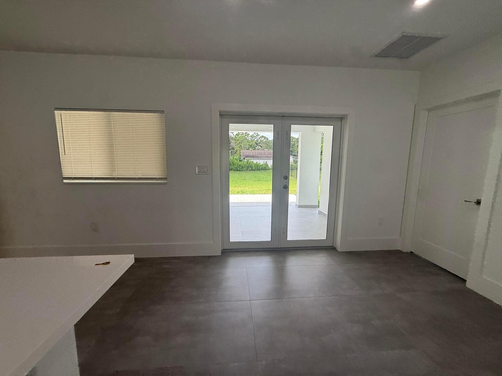 13350 61st Lane N - Photo 12