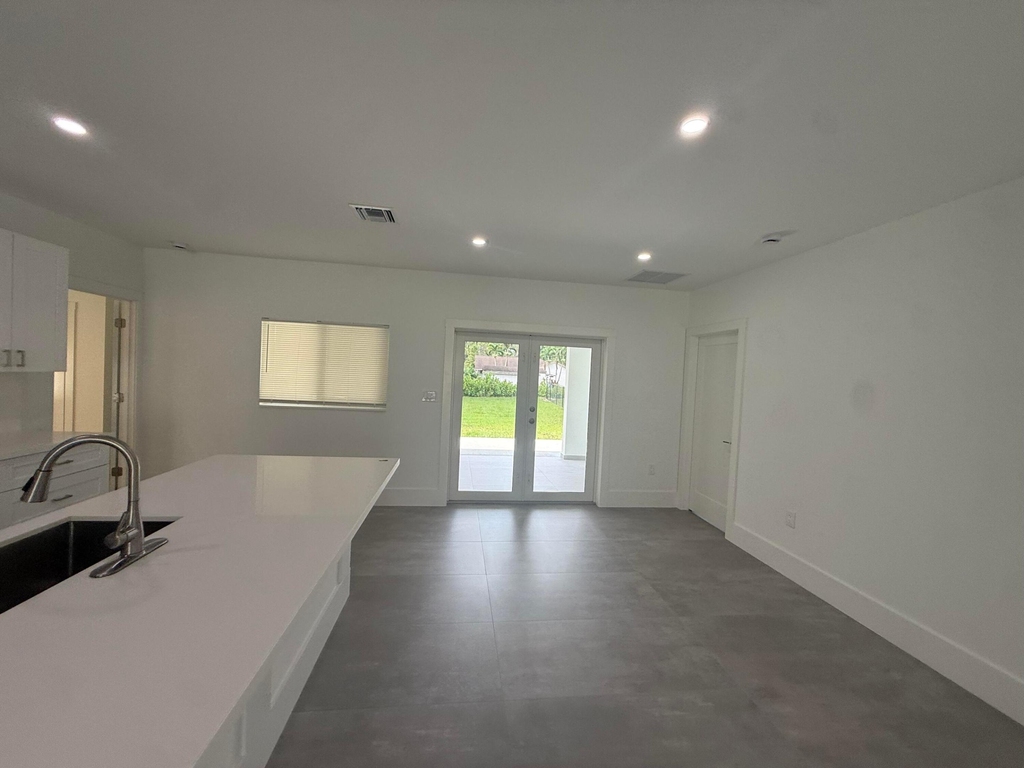 13350 61st Lane N - Photo 11