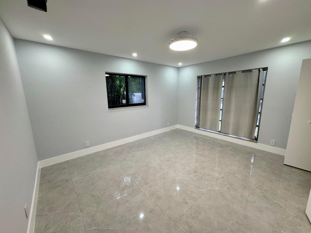 7441 Sw 19th Street - Photo 11