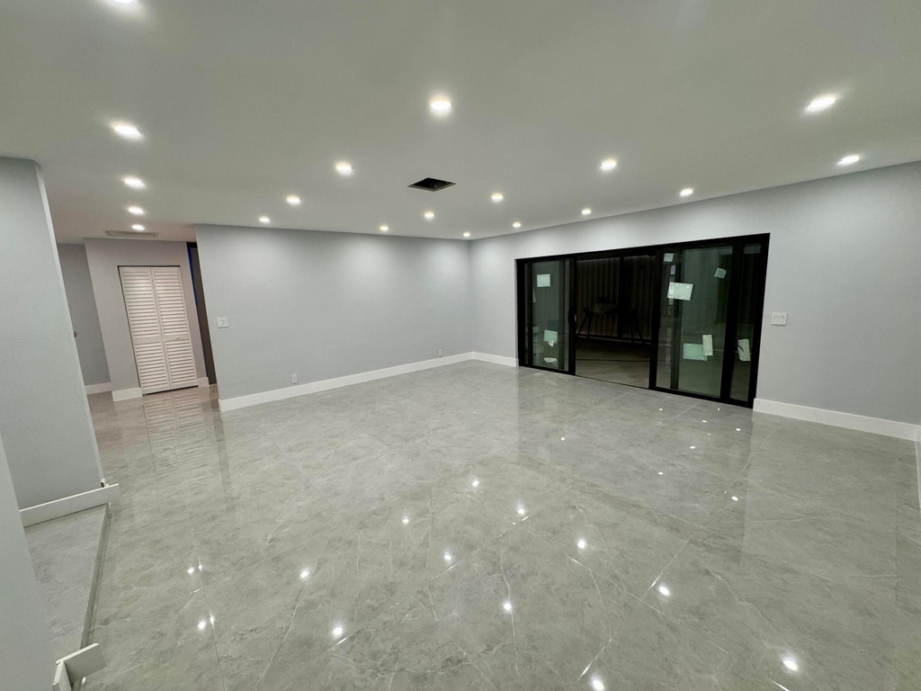 7441 Sw 19th Street - Photo 4