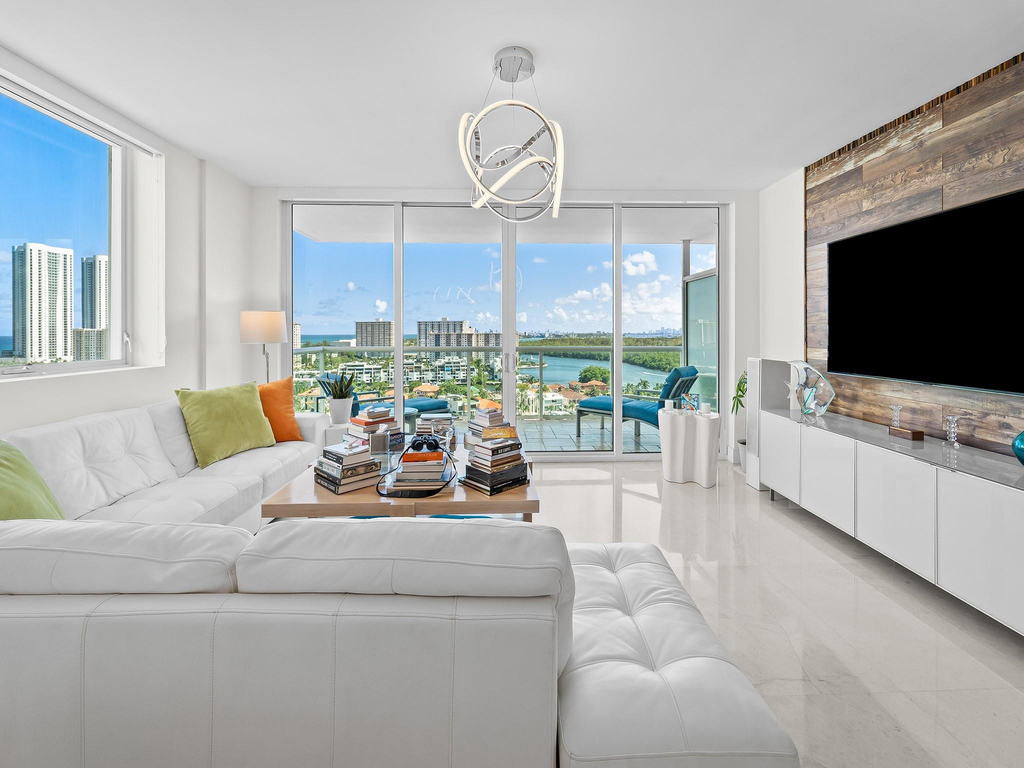 400 Sunny Isles Boulevard - Photo 3