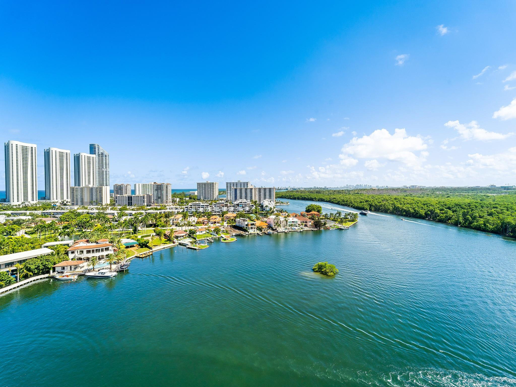 400 Sunny Isles Boulevard - Photo 48