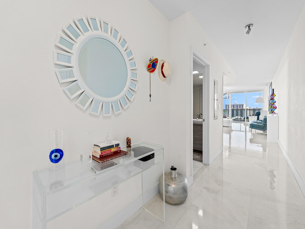 400 Sunny Isles Boulevard - Photo 11