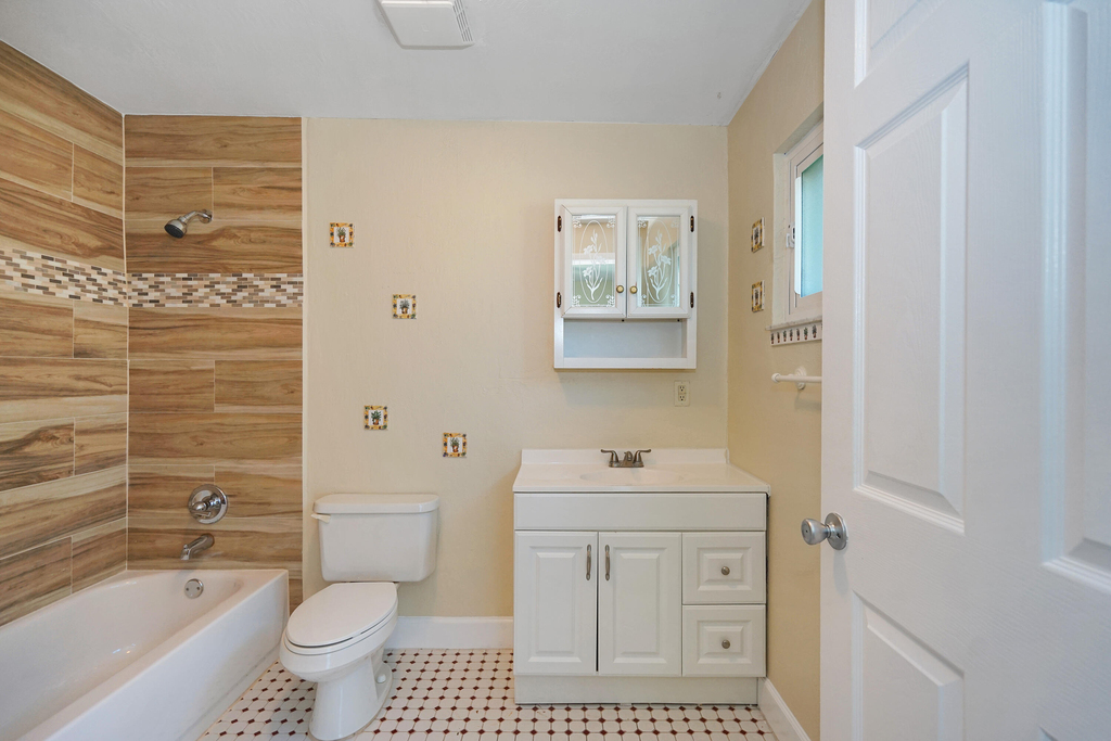 2716 Sw 46th Street - Photo 4