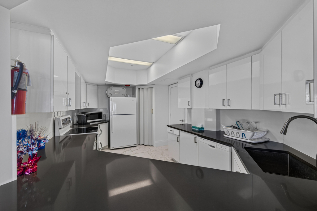 1440 S Ocean Boulevard - Photo 27