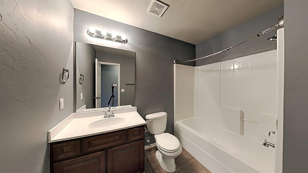 1213 Norway Avenue - Photo 8