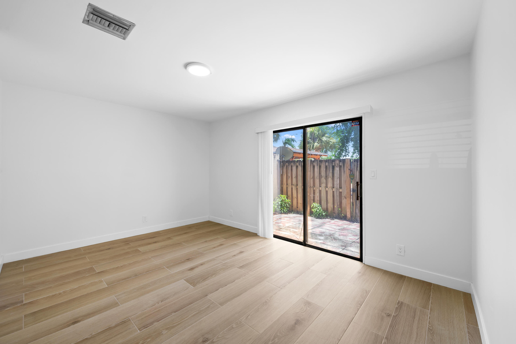 3281 E Golf Boulevard - Photo 18