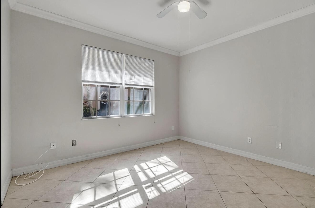133 Harbors Way - Photo 11