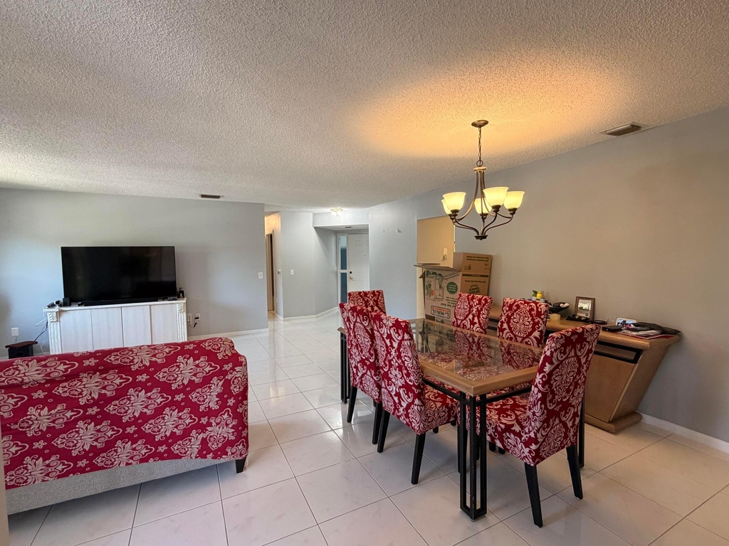 5136 Floria Drive - Photo 14
