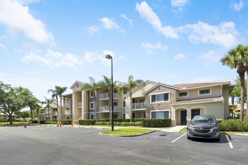 121 Sw Palm Drive - Photo 40