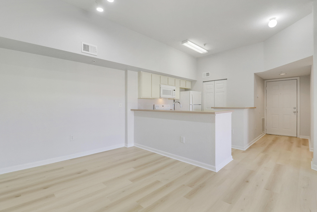 121 Sw Palm Drive - Photo 32