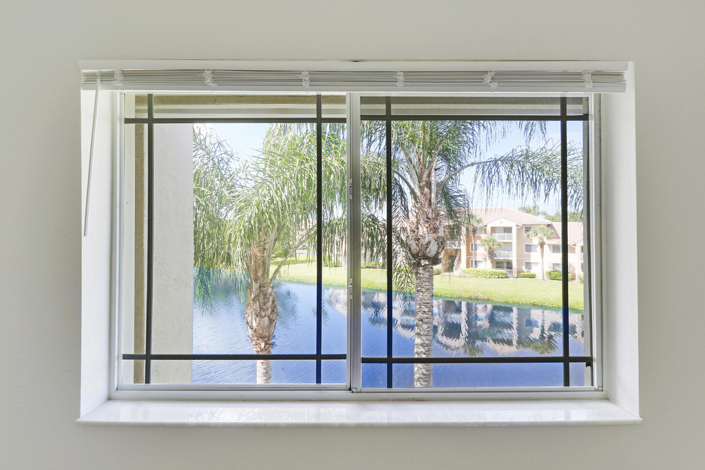 121 Sw Palm Drive - Photo 14
