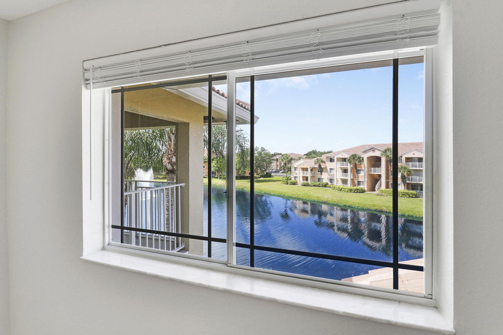 121 Sw Palm Drive - Photo 23