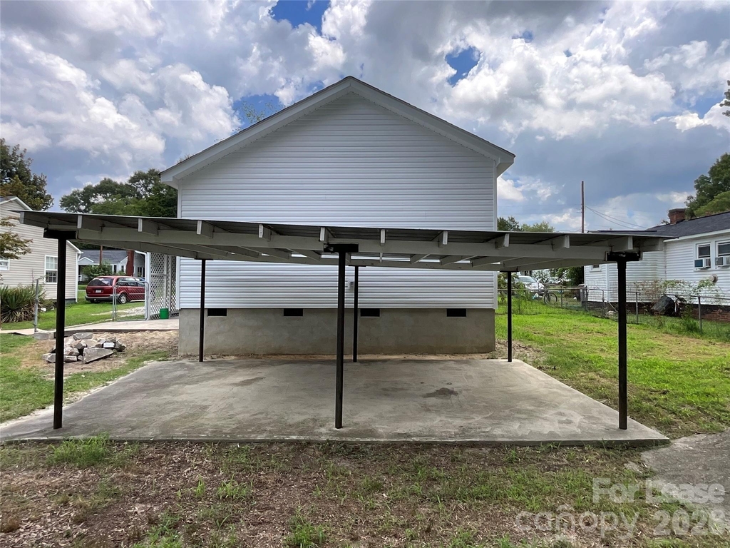 801 Bostian Avenue - Photo 15