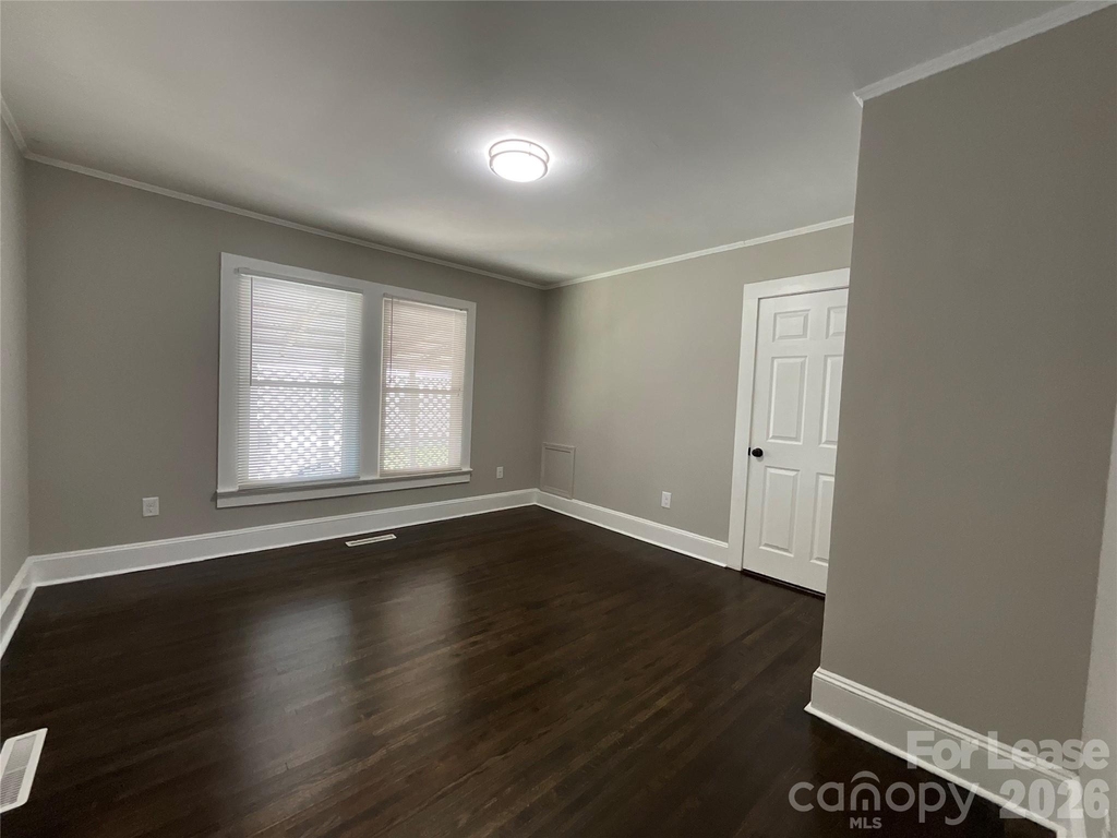 801 Bostian Avenue - Photo 9