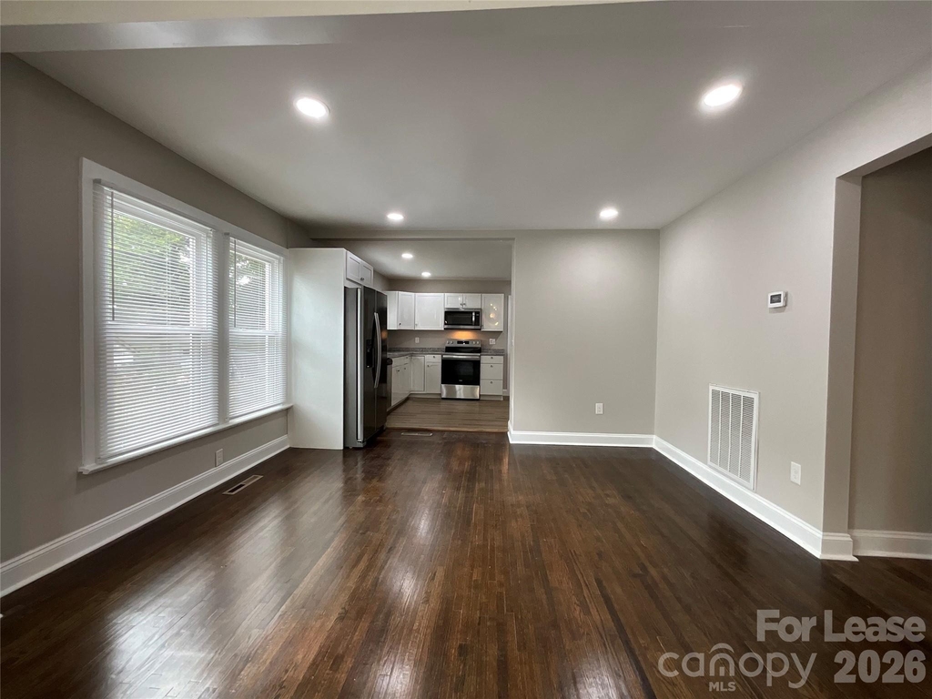 801 Bostian Avenue - Photo 3