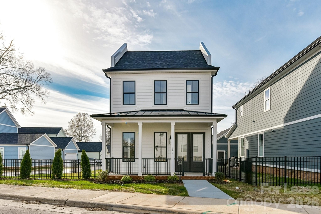 121 W F Street - Photo 40