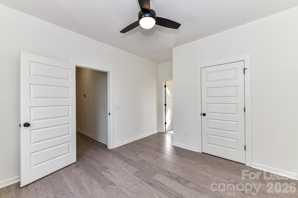 121 W F Street - Photo 25