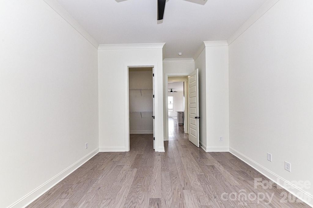 121 W F Street - Photo 14