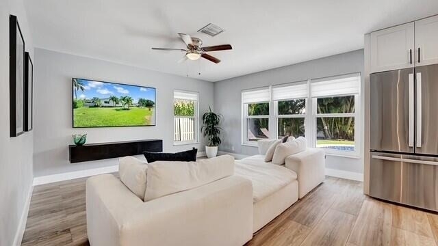722 Sw 28th Avenue - Photo 9