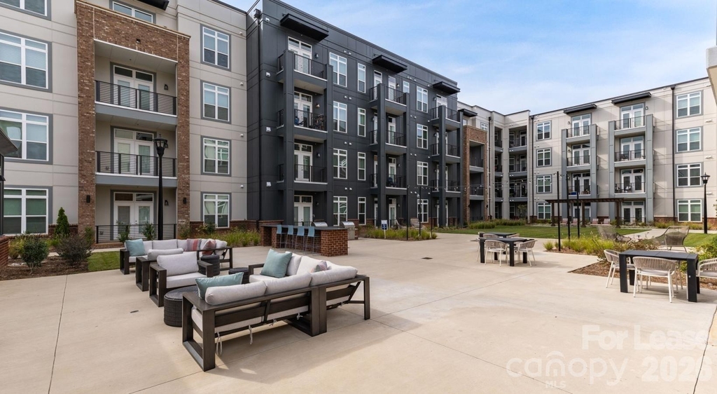 4520 Charlotte Park Drive - Photo 22