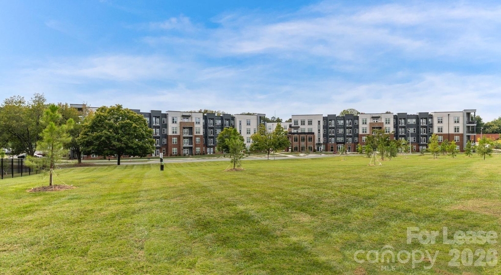 4520 Charlotte Park Drive - Photo 43