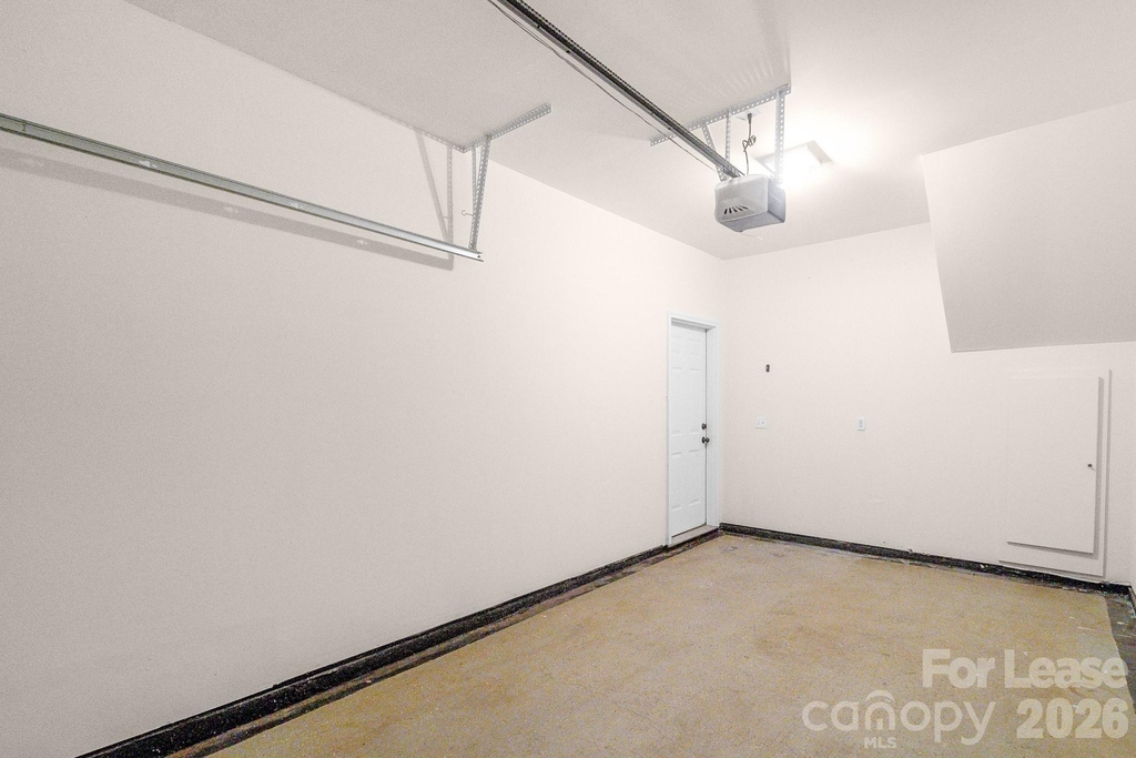 558 Calen Lane - Photo 40