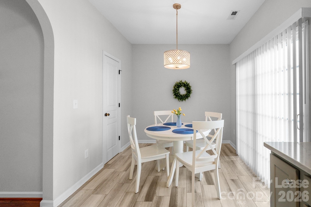 558 Calen Lane - Photo 28