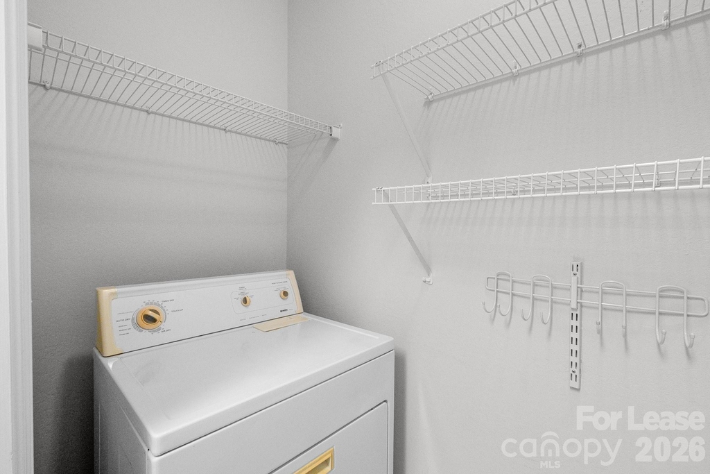 558 Calen Lane - Photo 18