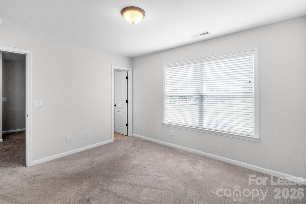 558 Calen Lane - Photo 35
