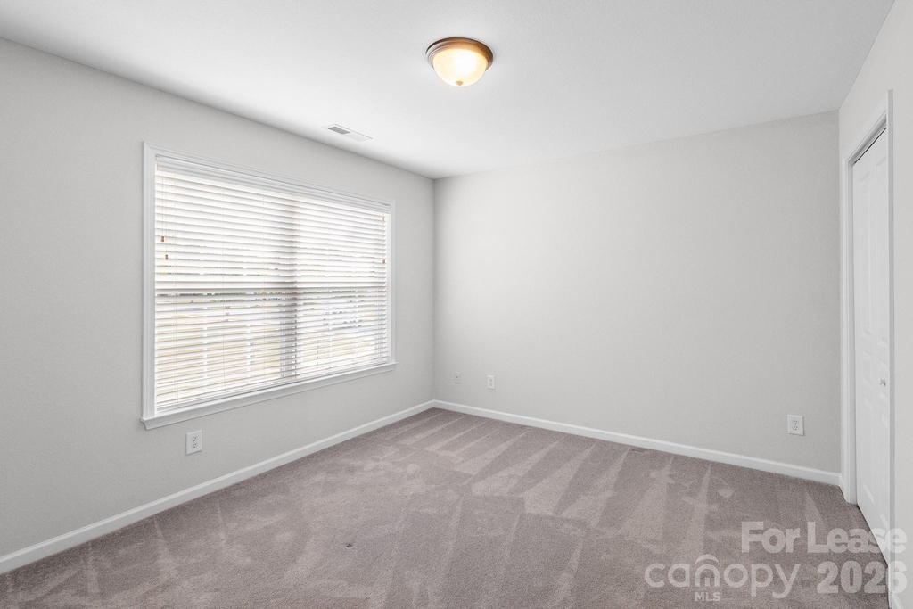 558 Calen Lane - Photo 36