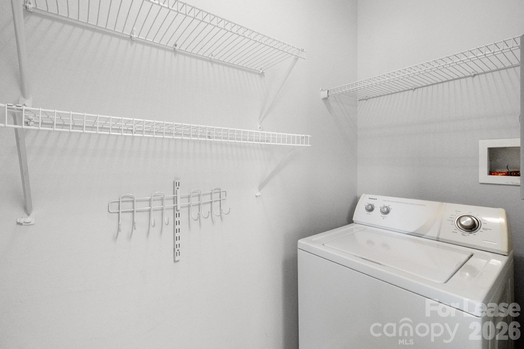 558 Calen Lane - Photo 16