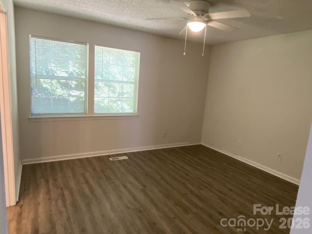 3122 Periwinkle Court - Photo 9