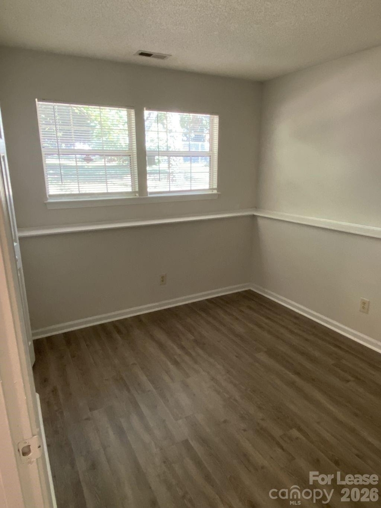 3122 Periwinkle Court - Photo 21