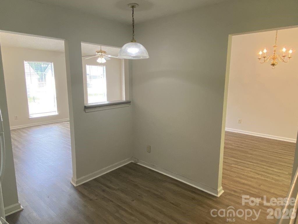 3122 Periwinkle Court - Photo 7