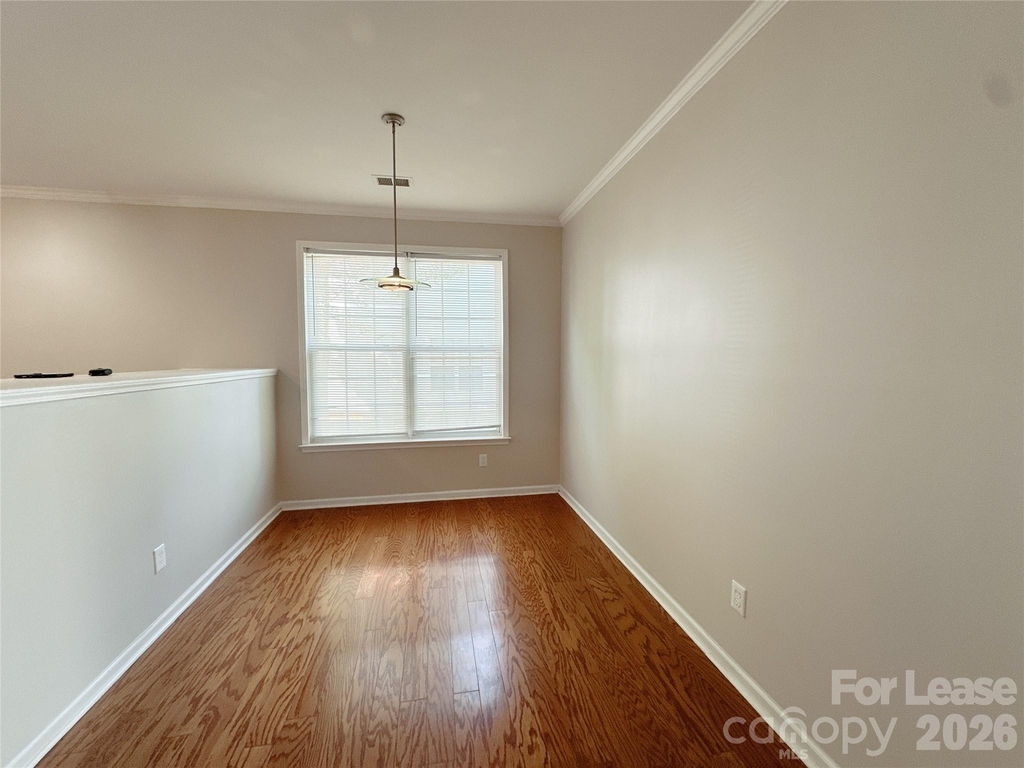 7629 Abigail Glen Drive - Photo 5