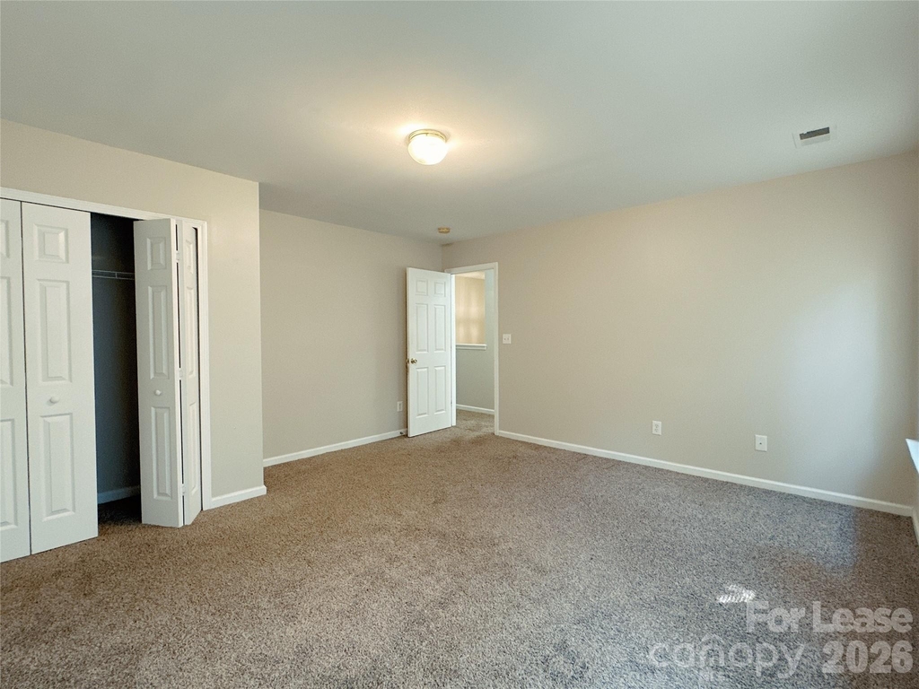 7629 Abigail Glen Drive - Photo 14
