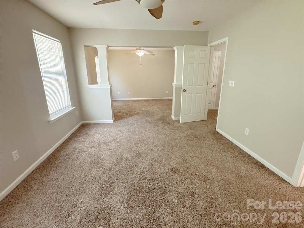 7629 Abigail Glen Drive - Photo 10