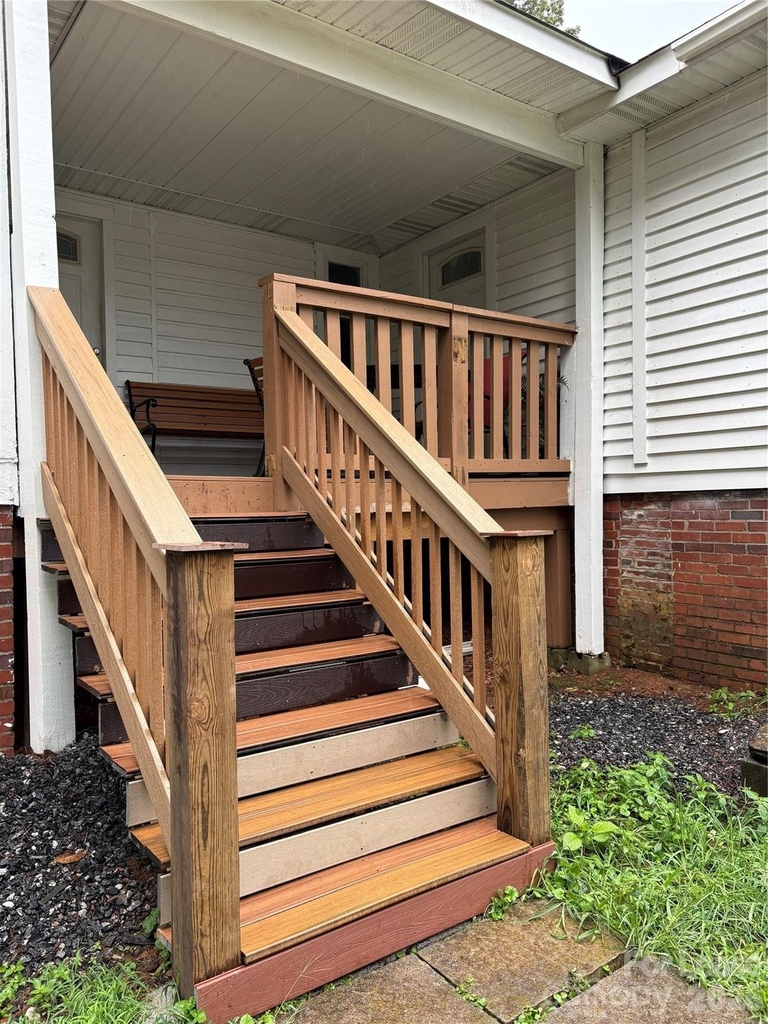 604 Main Avenue Nw - Photo 9