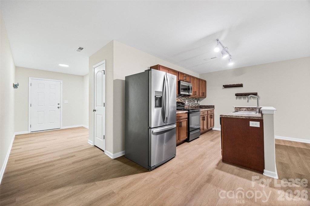 9612 Brackenview Court - Photo 12