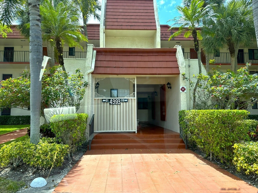 4393 Trevi Court - Photo 2