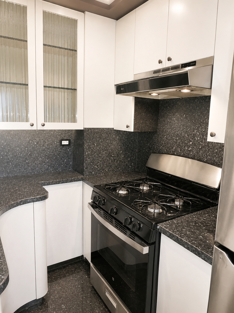2277 Homecrest Avenue - Photo 1