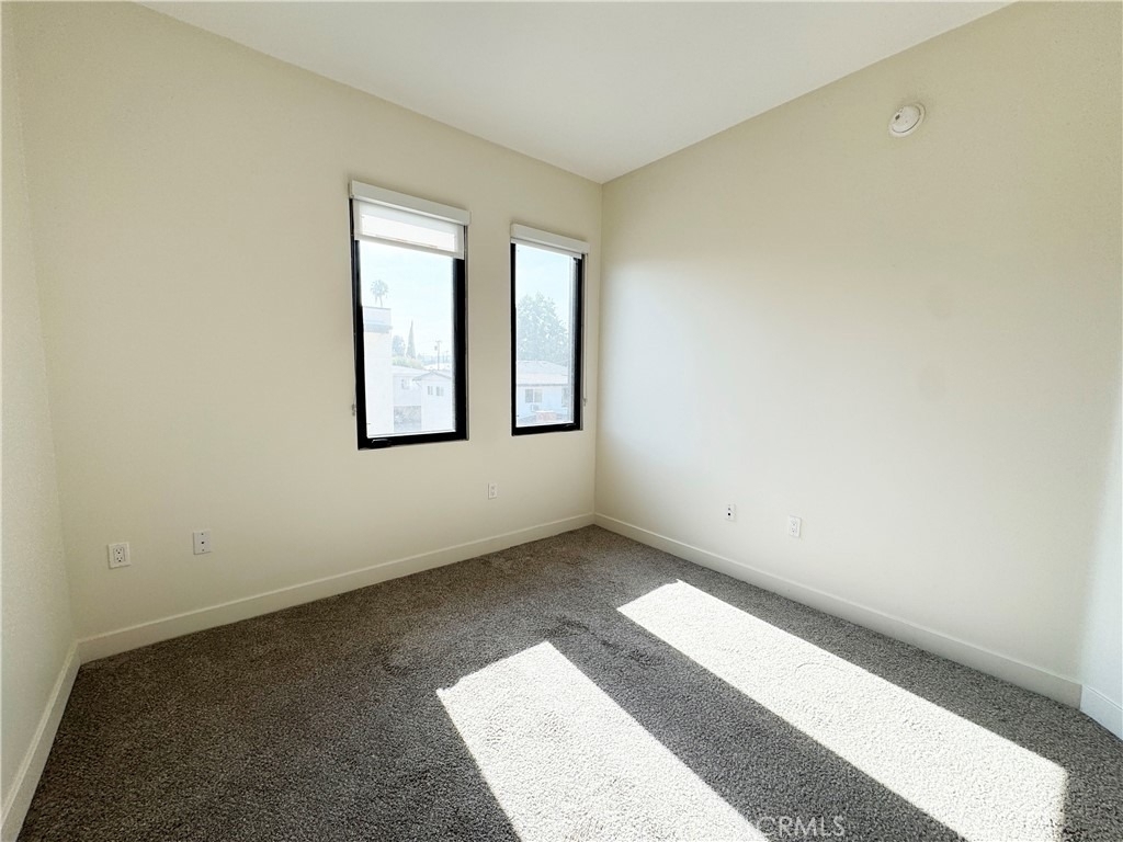 501 N Santa Anita - Photo 30