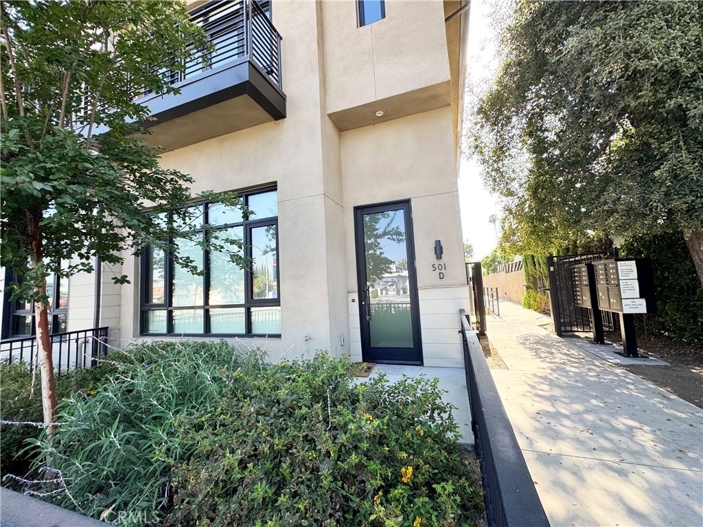 501 N Santa Anita - Photo 0