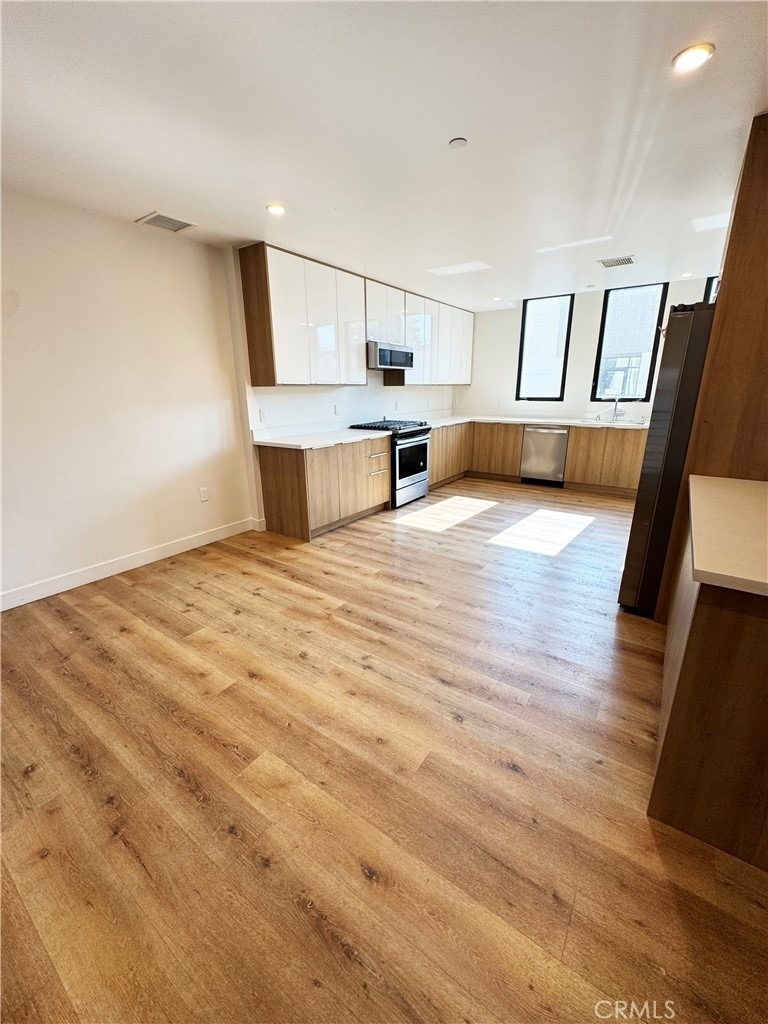 501 N Santa Anita - Photo 8
