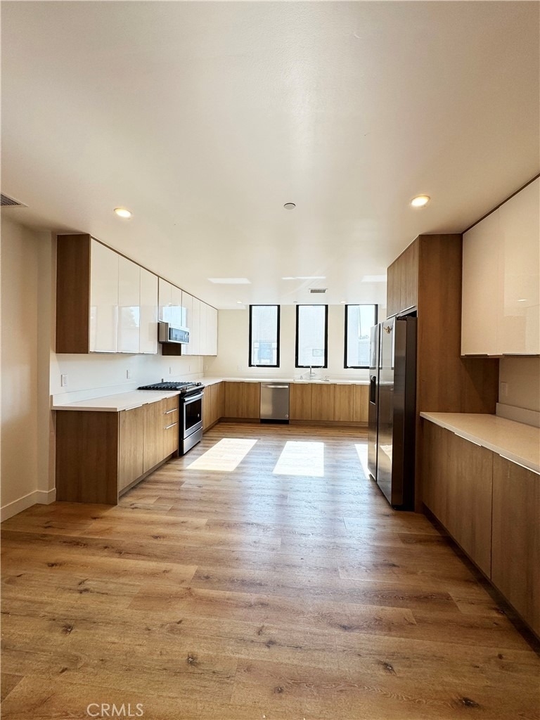 501 N Santa Anita - Photo 9