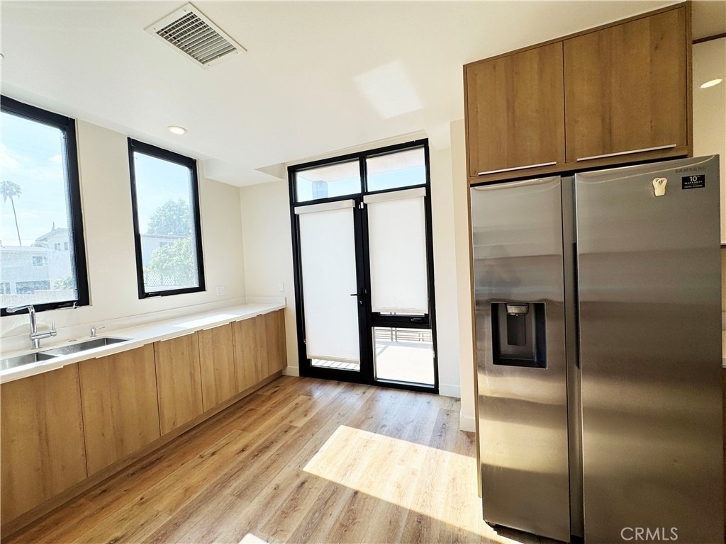 501 N Santa Anita - Photo 11