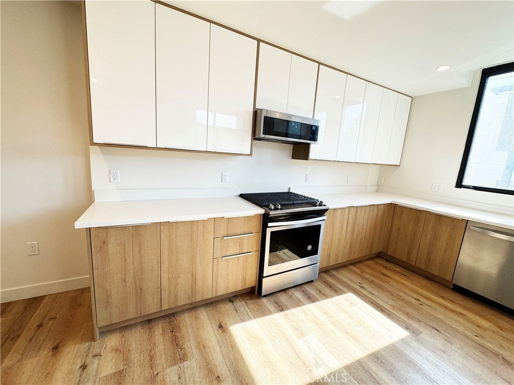 501 N Santa Anita - Photo 13