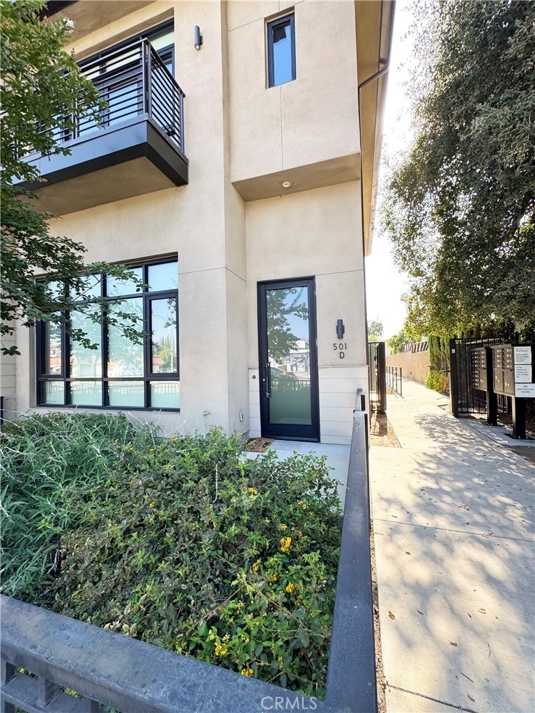 501 N Santa Anita - Photo 2